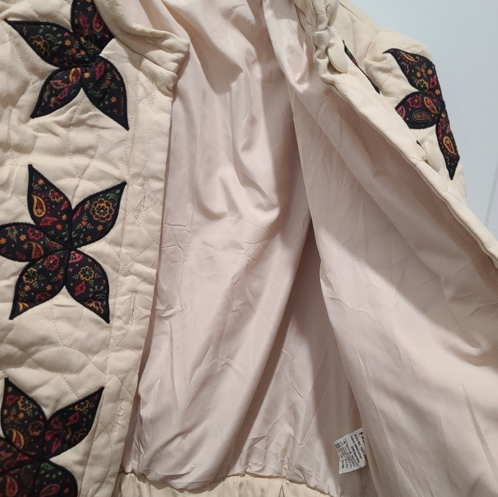 Quilted Patchwork Applique Jacket - Picture 4 of 5